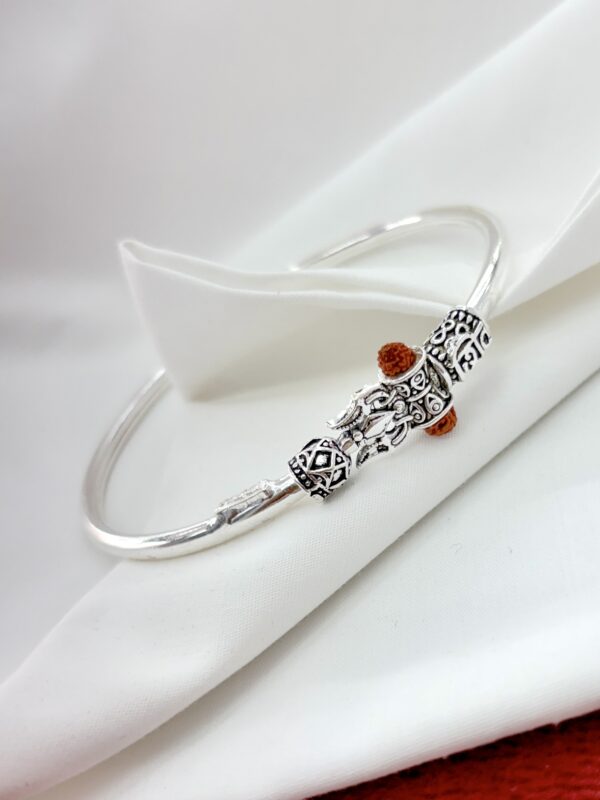 Rudraksh silver kada